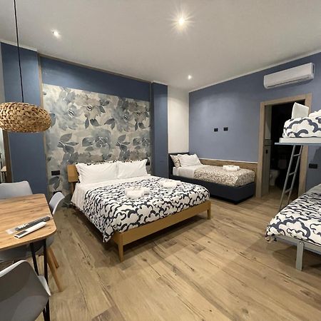 Helle Hus Guest House - 200M From Piazza Bologna Metro And 10 Minutes From The Colosseum Exterior foto
