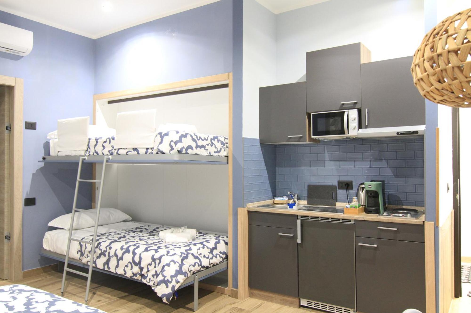 Helle Hus Guest House - 200M From Piazza Bologna Metro And 10 Minutes From The Colosseum Exterior foto