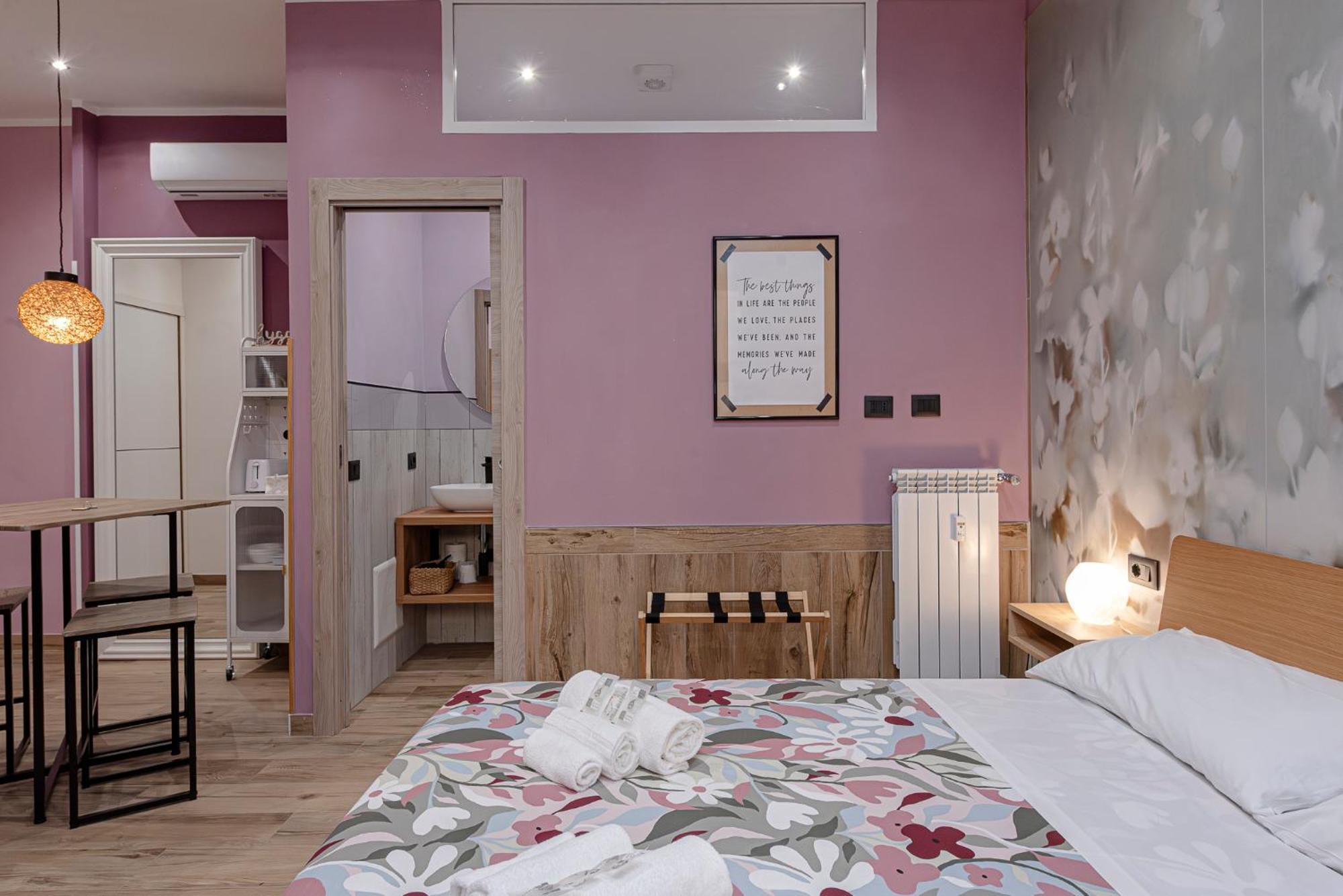 Helle Hus Guest House - 200M From Piazza Bologna Metro And 10 Minutes From The Colosseum Exterior foto